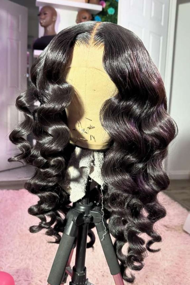 wavy-full-lace-wigs