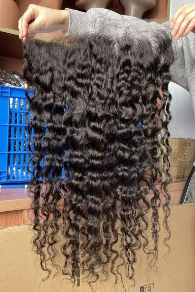 natural-curly-frontal